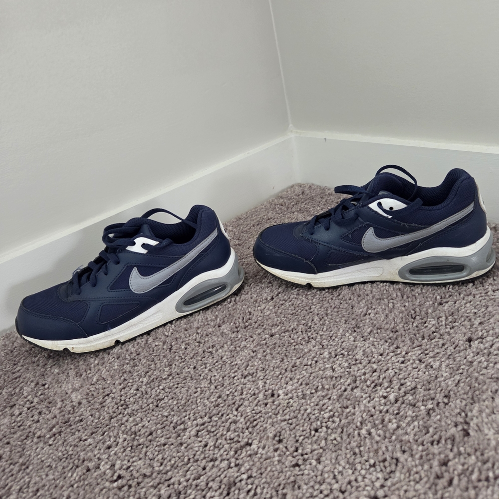 Nike Kids Sneakers - Navy and White